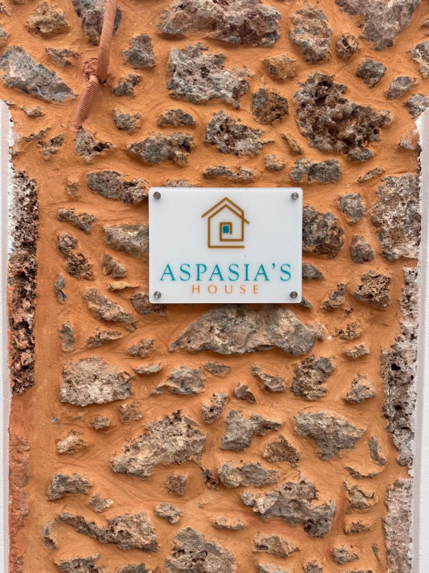 Aspasia'S House ซาครอส ภายนอก รูปภาพ